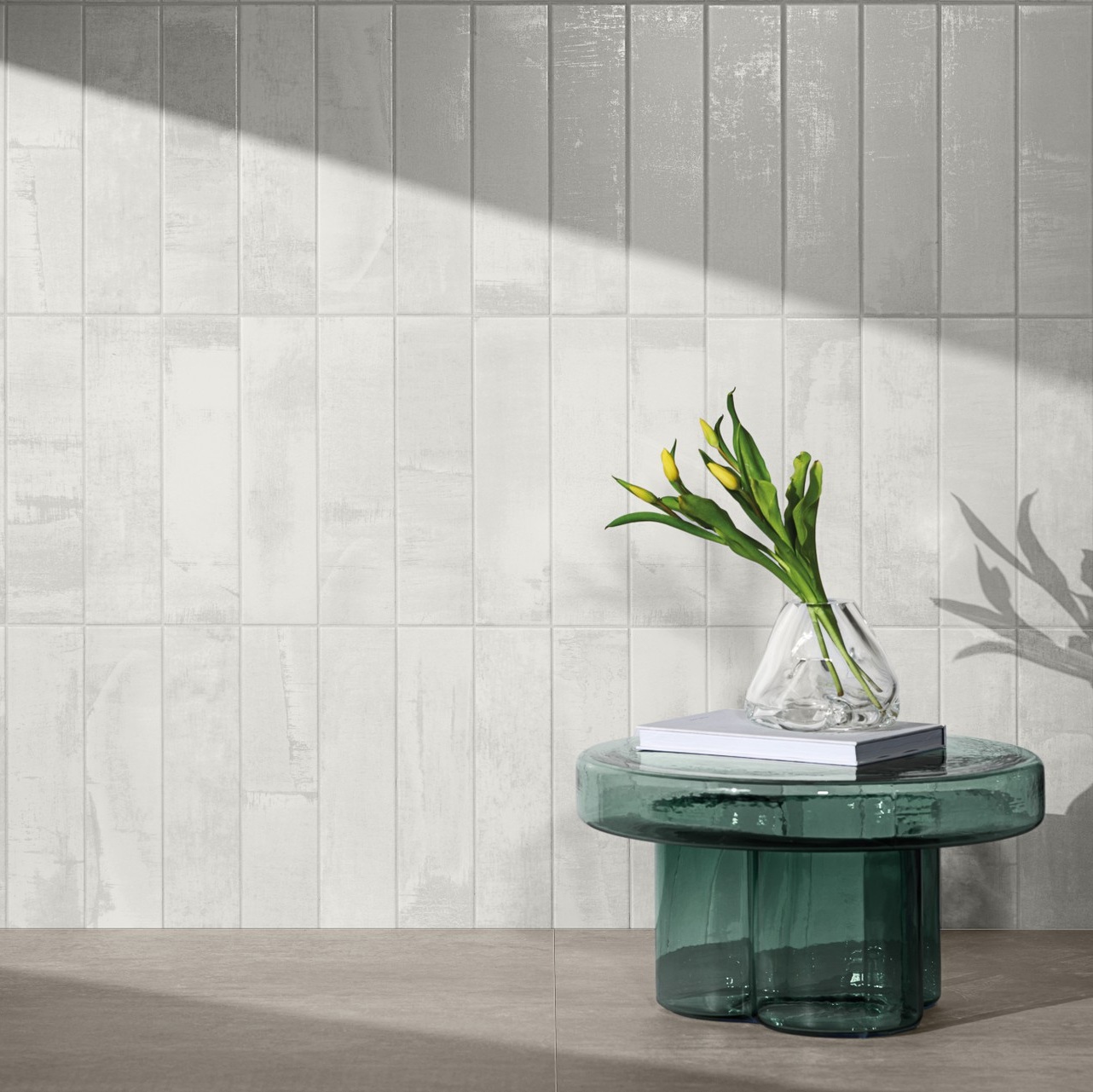 productGroupColor_6271_pba_foto_conceito_900595_e_metalmood_lunar_04x16_matte_pressed_900679_e_sintese_grafite_24x48_nat_ret_PBACookville1688